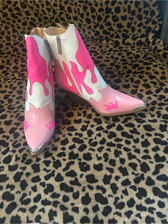 Cape Robbin Shoes - Cape Robbin Pink & White Flame Ankle Boots